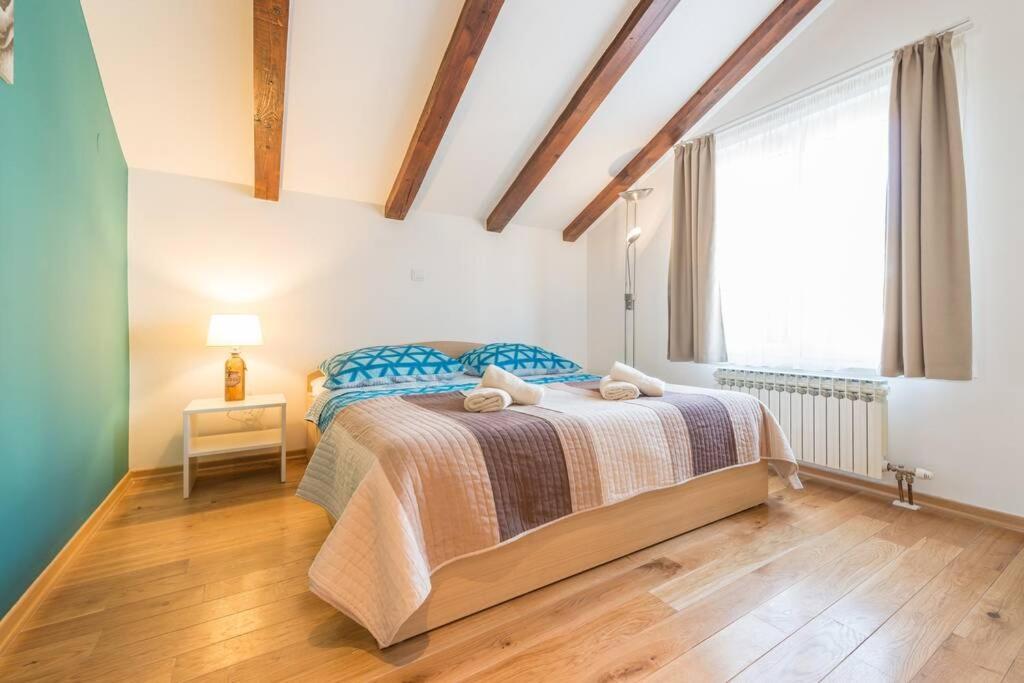Marina Deluxe Apartment