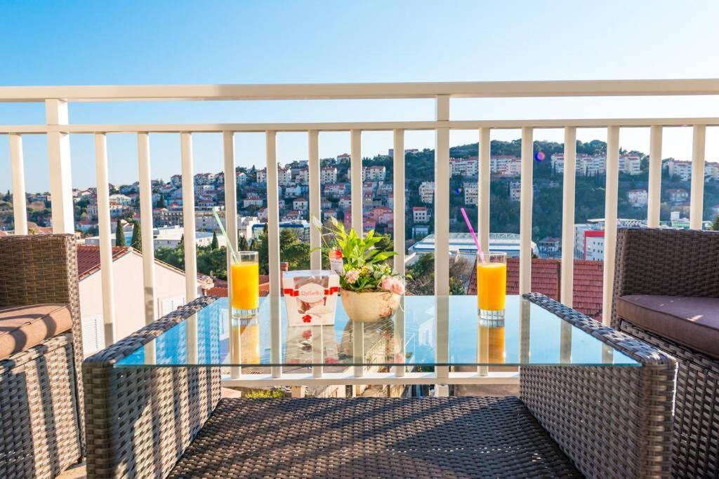 Marina Deluxe Apartment