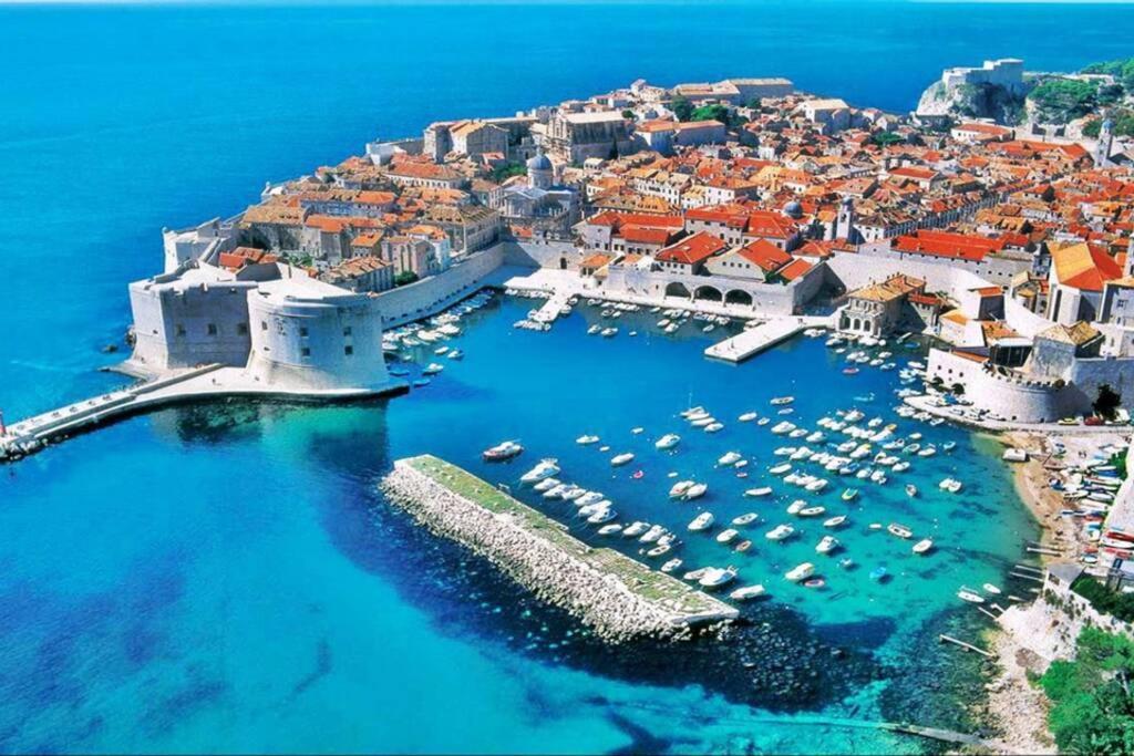 Marina Deluxe Dubrovnik